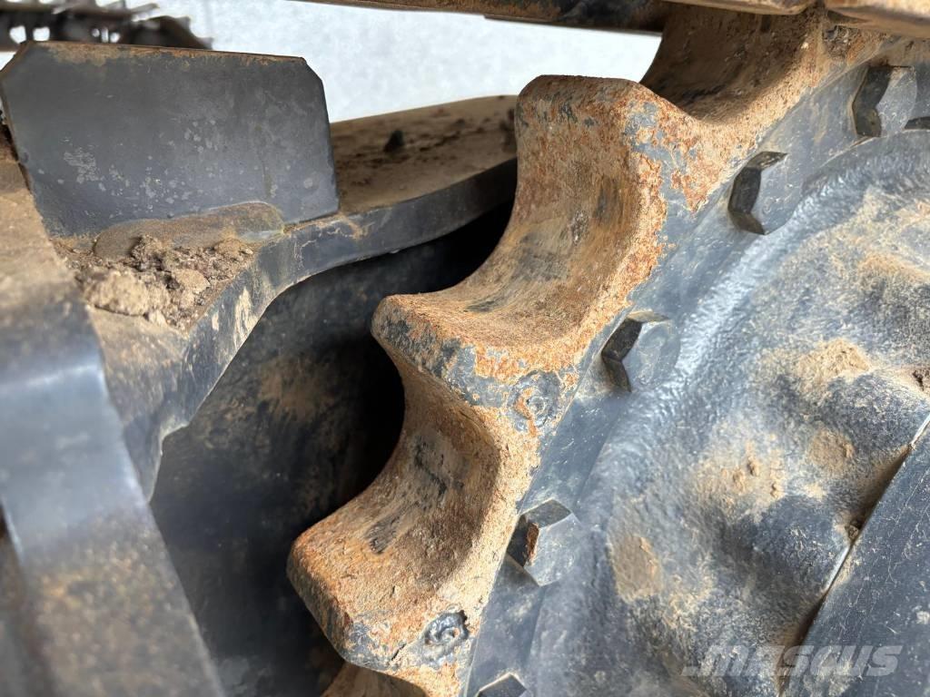 Komatsu PC 210-10M0 Pelle sur chenilles