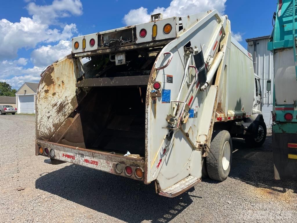 GMC T7500 Camion poubelle