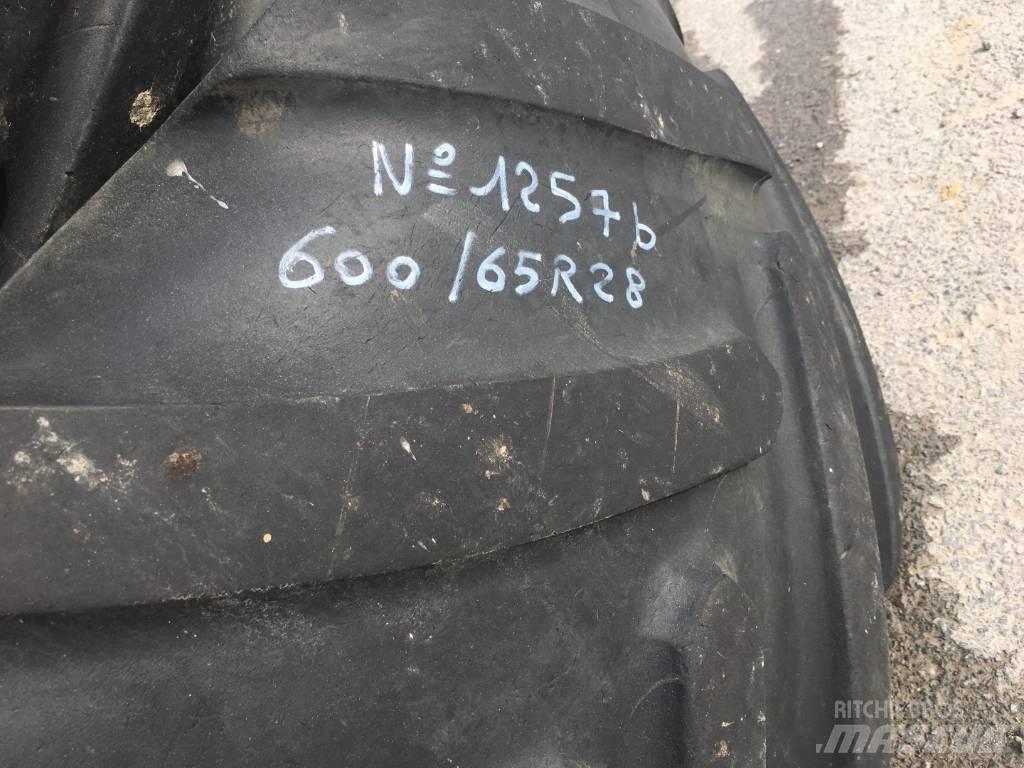 Michelin 600/65R28 Pneus, roues et jantes