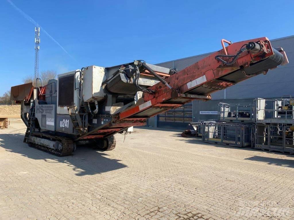Sandvik QJ 241 Concasseur mobile