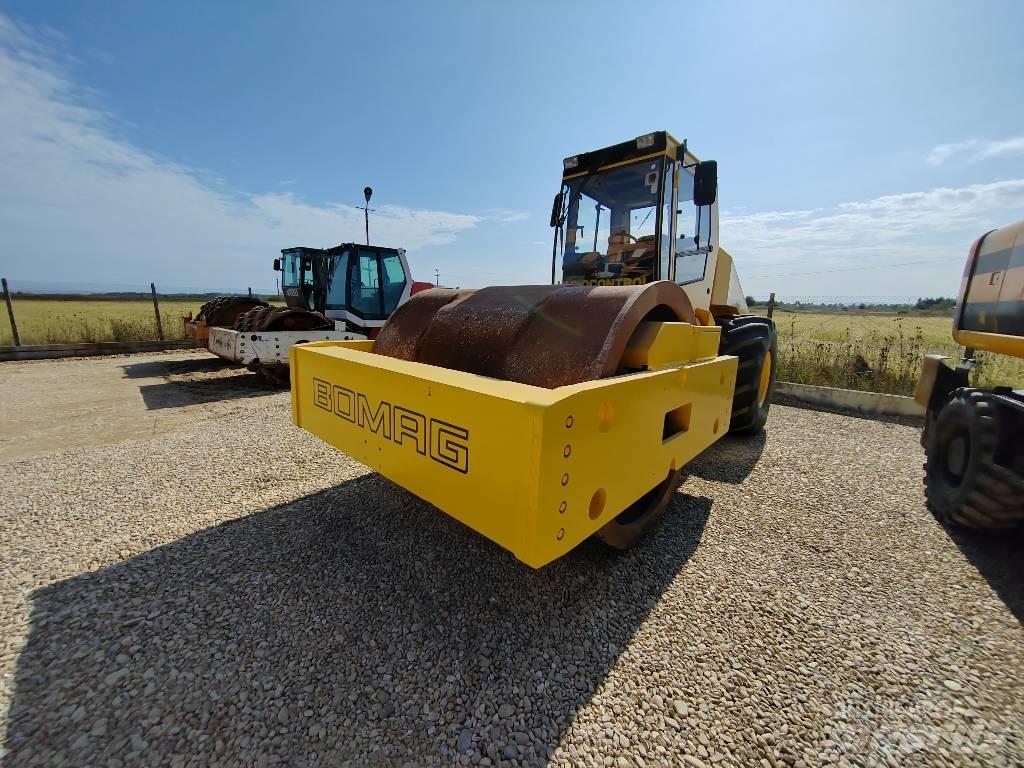 Bomag BW 225 D-3 Rouleaux tandem