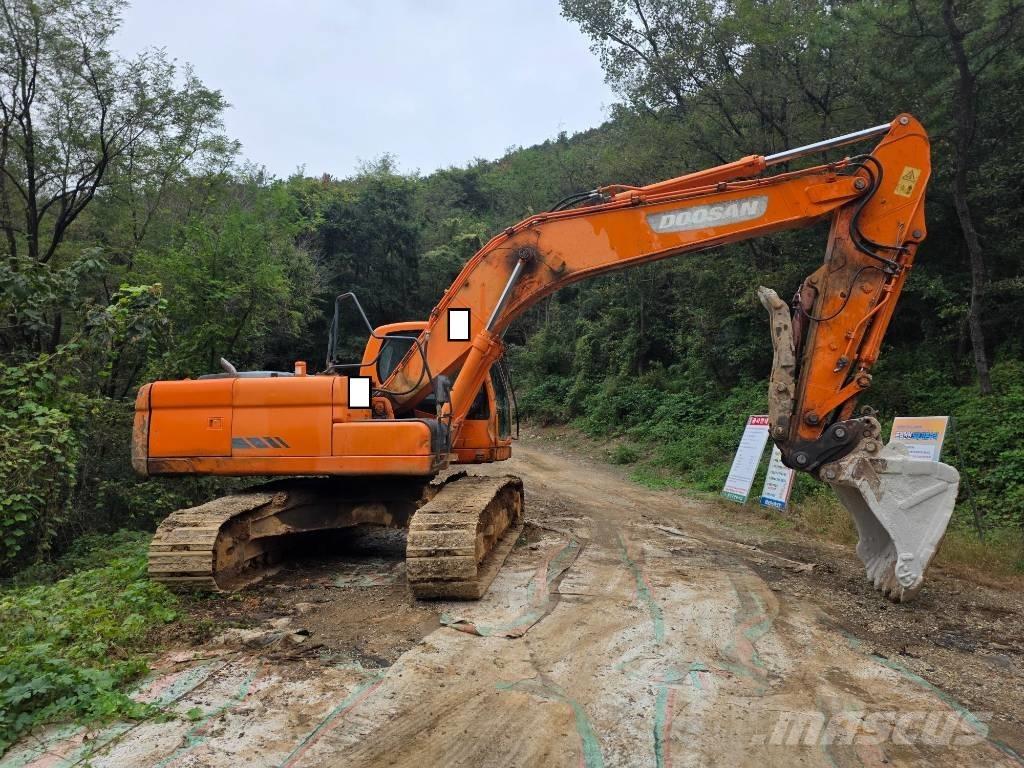 Doosan DX 220 LCA Pelle sur chenilles