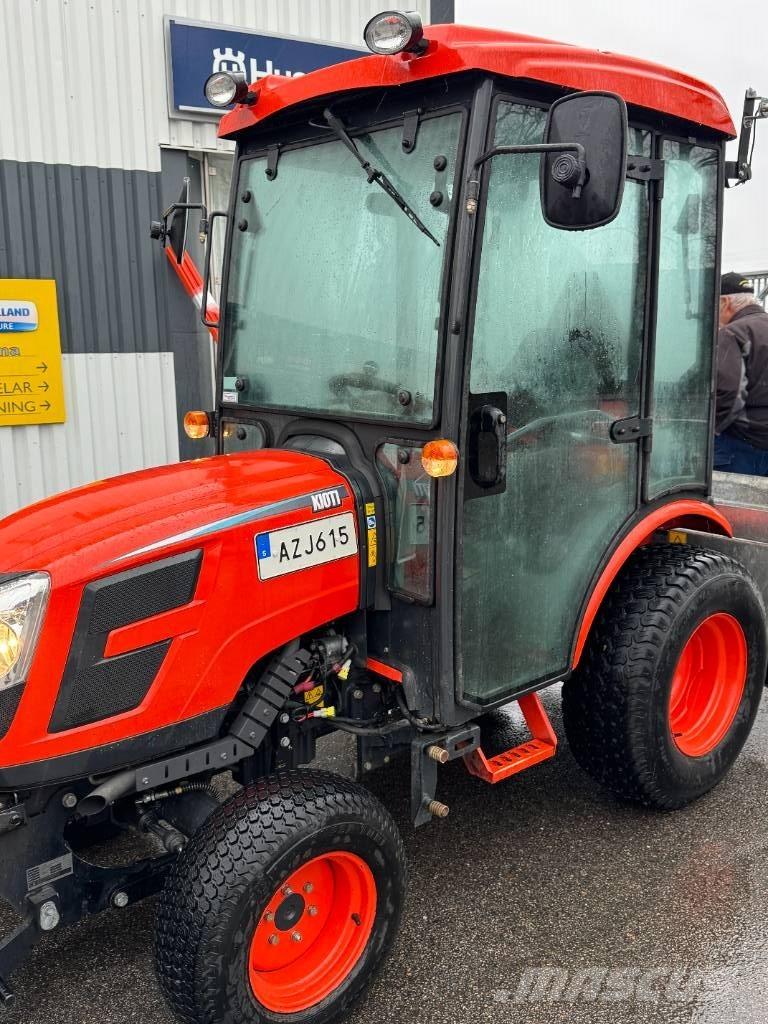 Kioti CK 2810 HST Micro tracteur