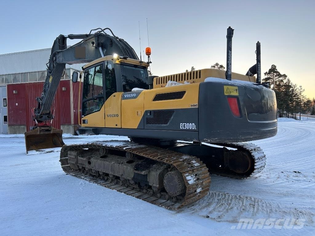 Volvo EC 300 D L Pelle sur chenilles