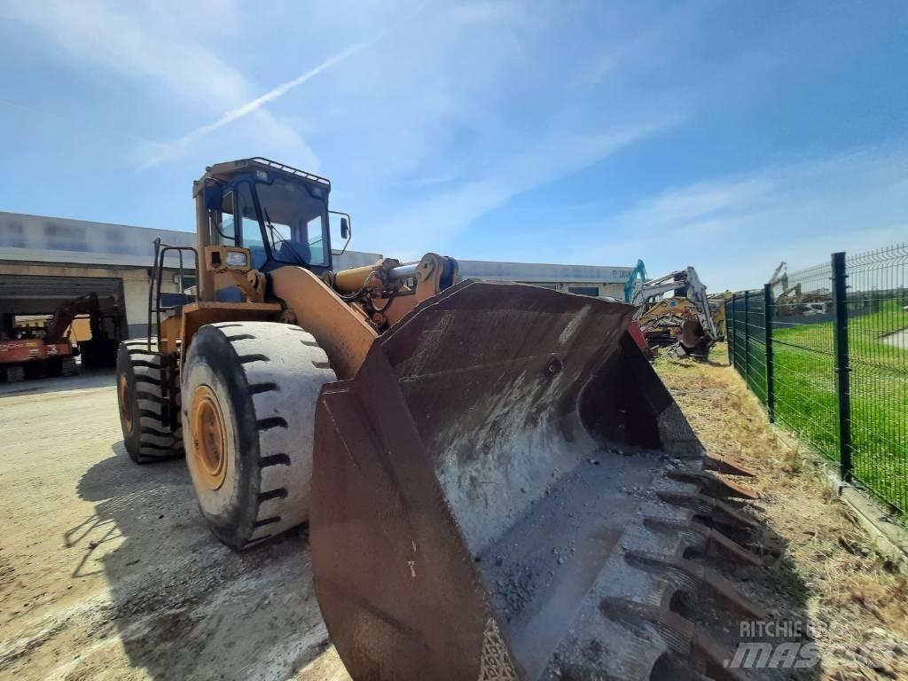 Komatsu WA500 Chargeuse sur pneus