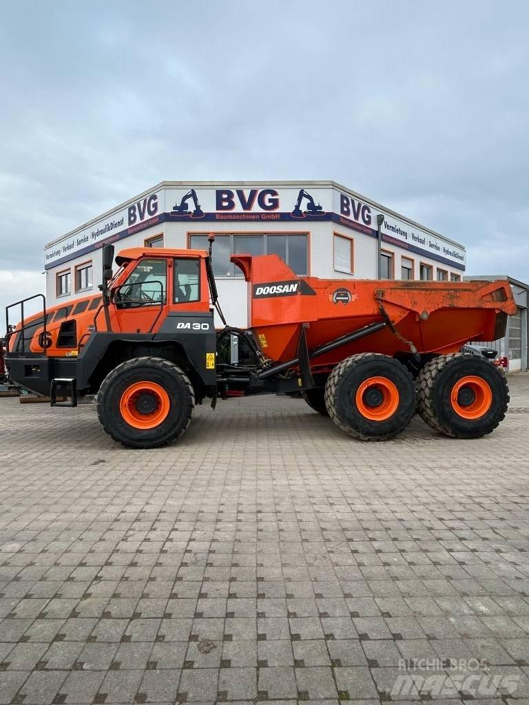 Doosan DA30 Tombereau articulé