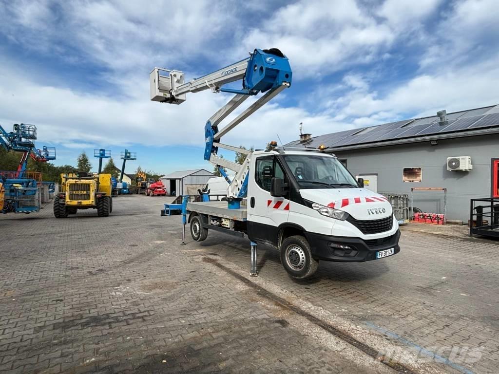 Iveco 35-140 Camion nacelle
