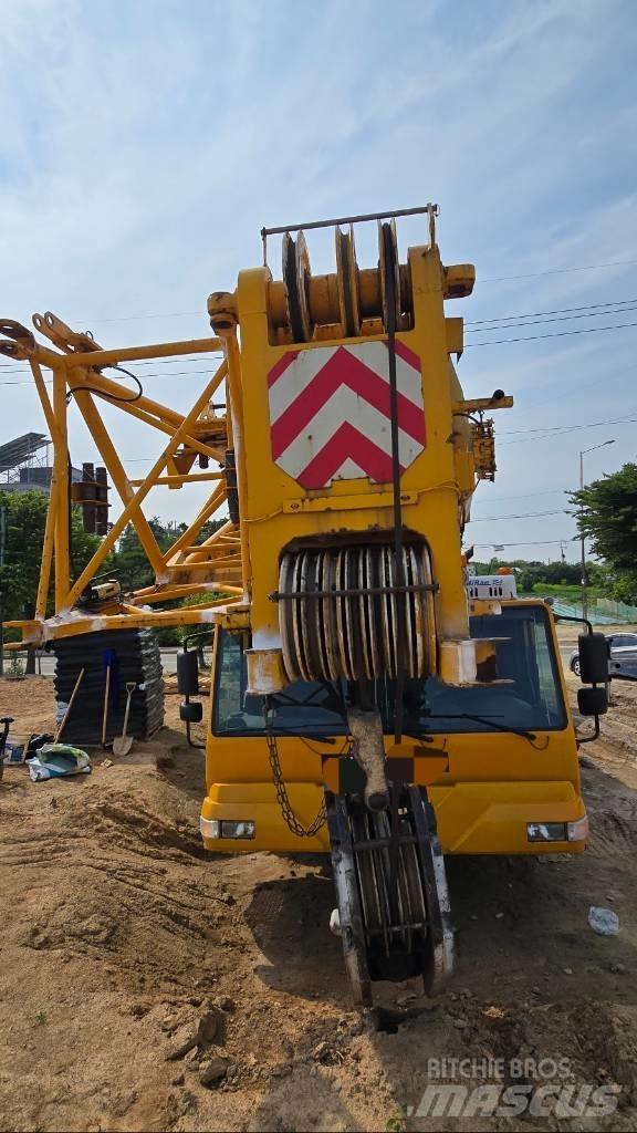 Liebherr LTM 1250 Grues tout terrain
