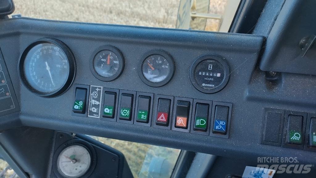 New Holland TC 54 Moissonneuse batteuse