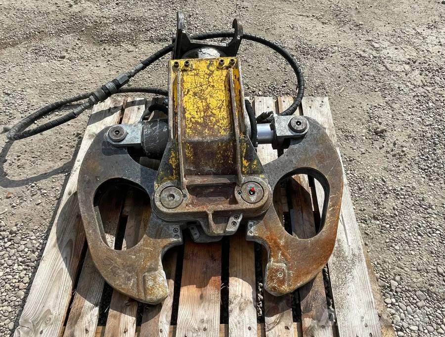 Darda CC 320 Pelle de démolition