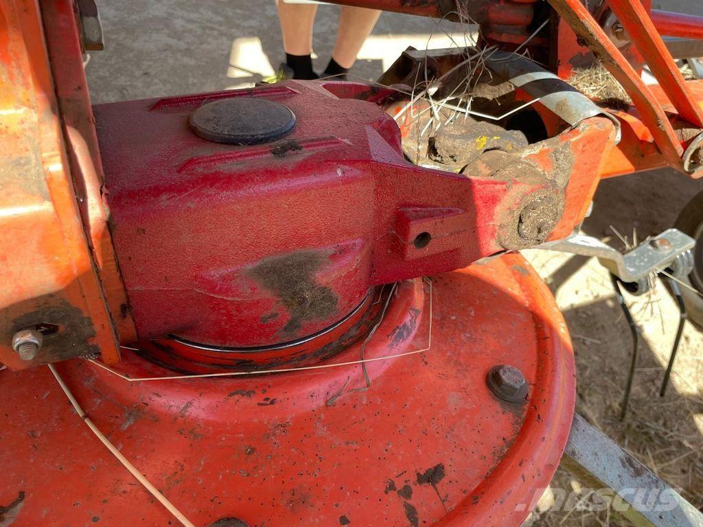 Fella TH 800 Rateau faneur