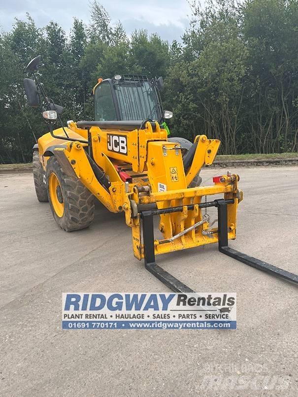 JCB 540-140 Chariot télescopique