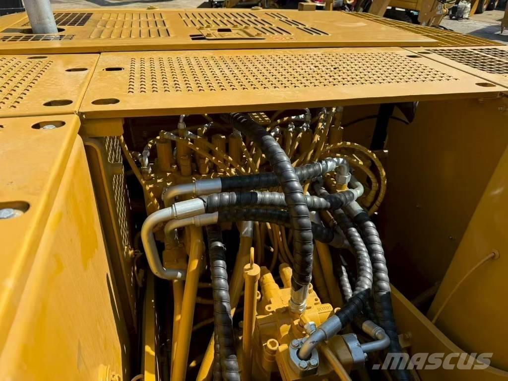 CAT 320 C L Pelle sur chenilles
