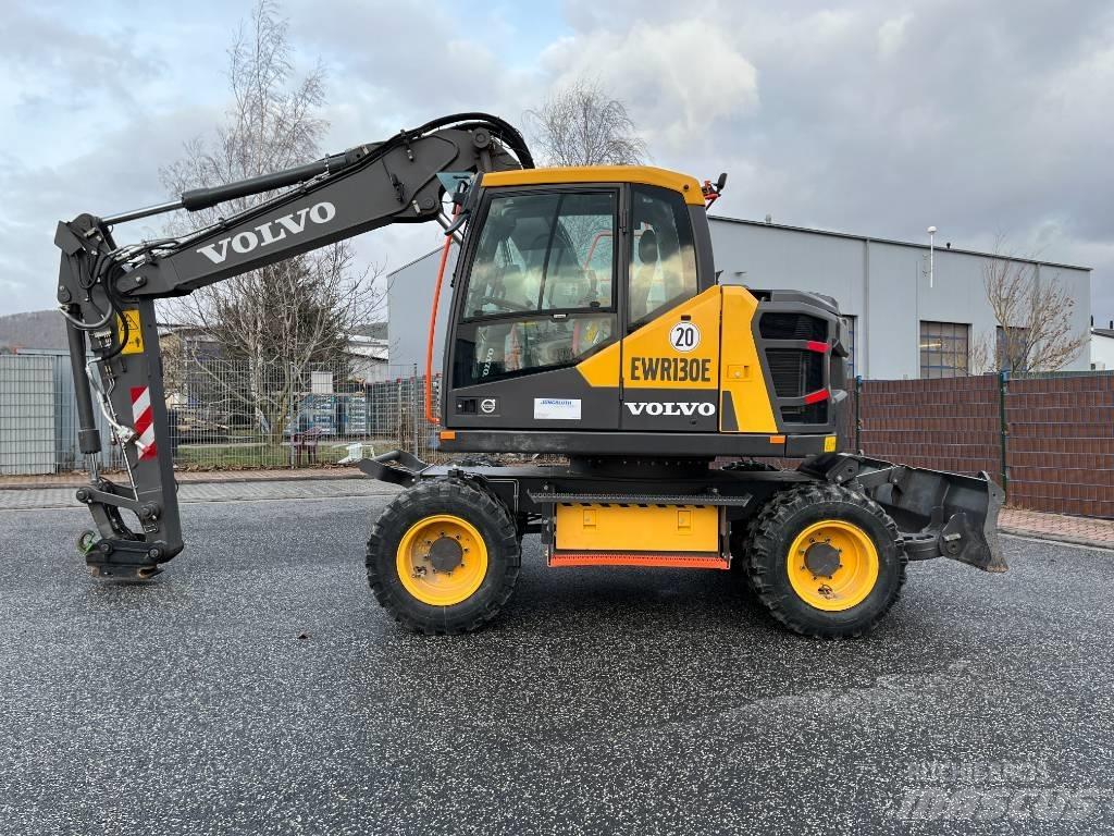 Volvo EWR130E Pelle sur pneus