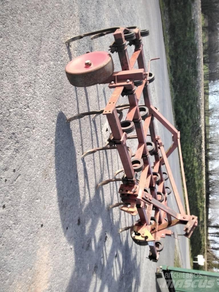 Rau 4M Déchaumeur, cultivateur