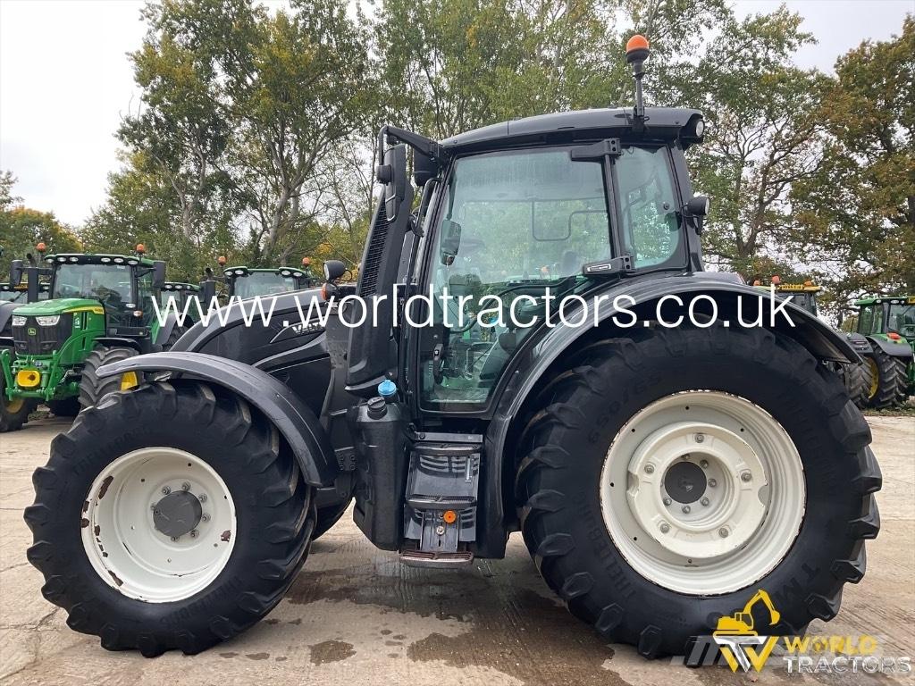 Valtra N174 Tracteur