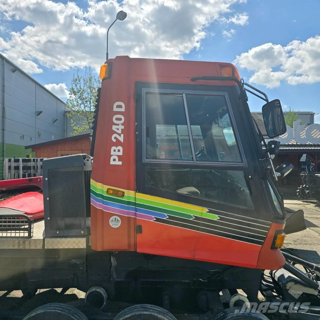 Kässbohrer PB 240 Dameuse