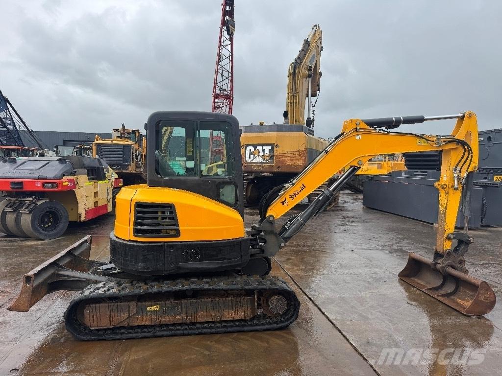 Bobcat E 50 EM Mini pelle < 7t