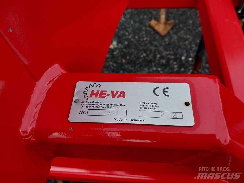 He-Va Penta-Tiller Herse