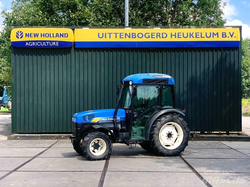 New Holland TN95VA Tracteur
