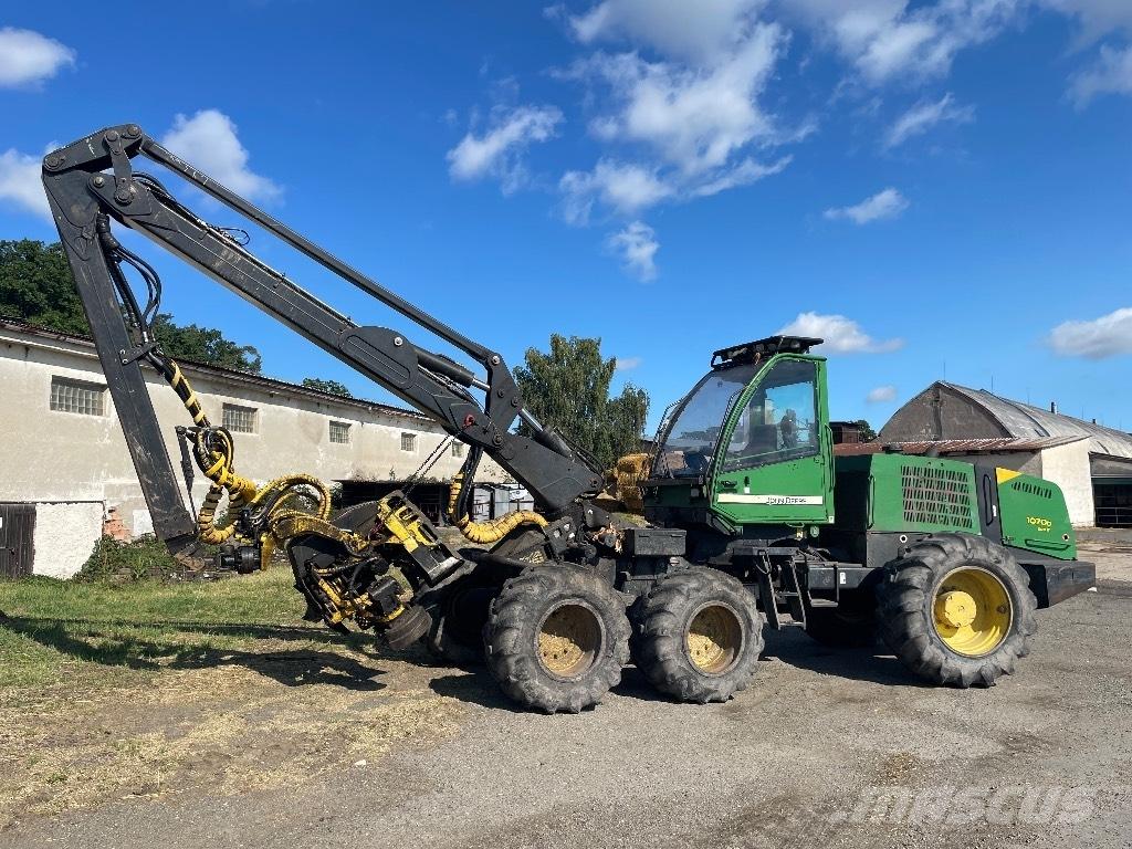  Johnne Deere 1270D Abatteuse