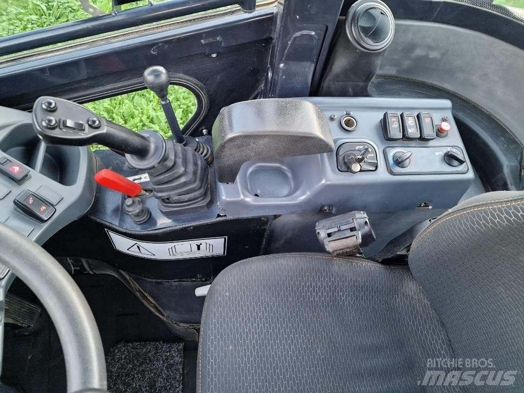 Kubota R 065 Chargeuse sur pneus