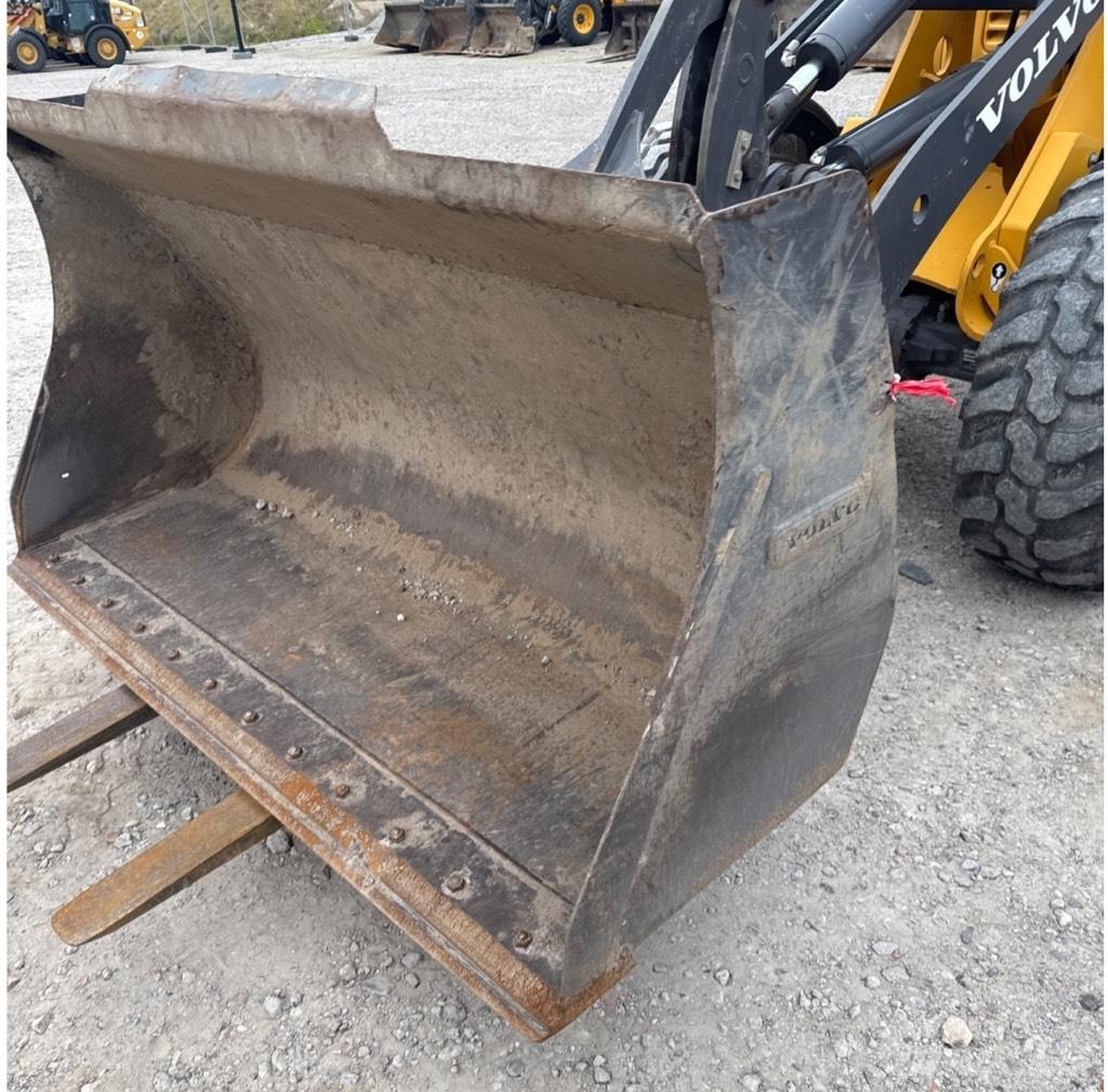 Volvo L25F Chargeuse sur pneus