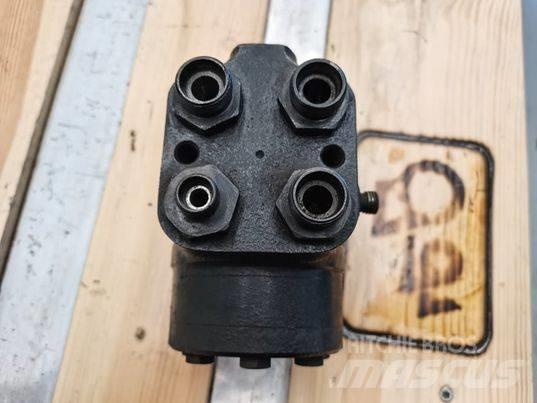 CAT TH 337 orbitrol Hydraulique