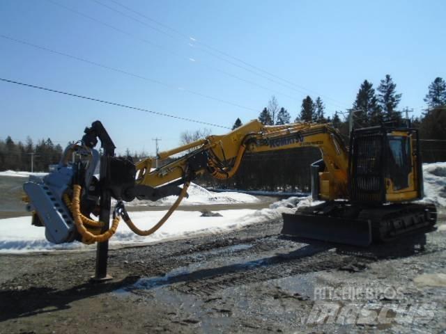 Komatsu PC138USCL-11 Abatteuse