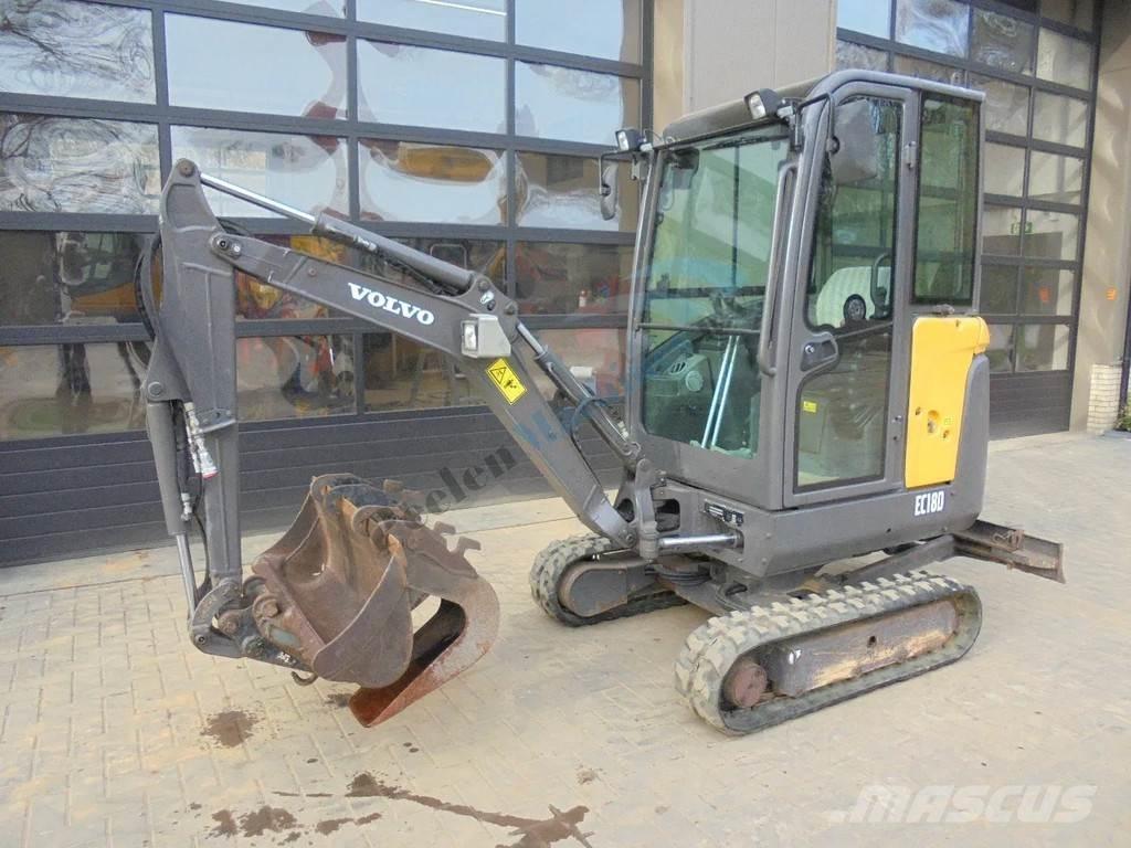 Volvo EC 18 D Mini pelle < 7t