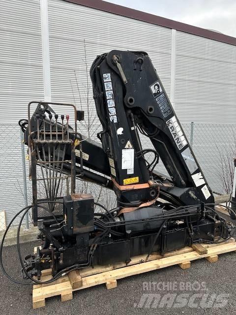 Hiab 122 B-3 CL Grue auxiliaire
