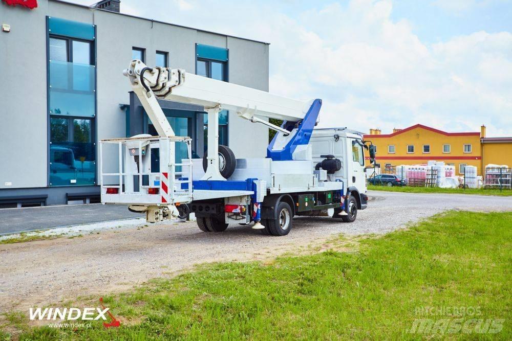 Wumag WT 300 Camion nacelle