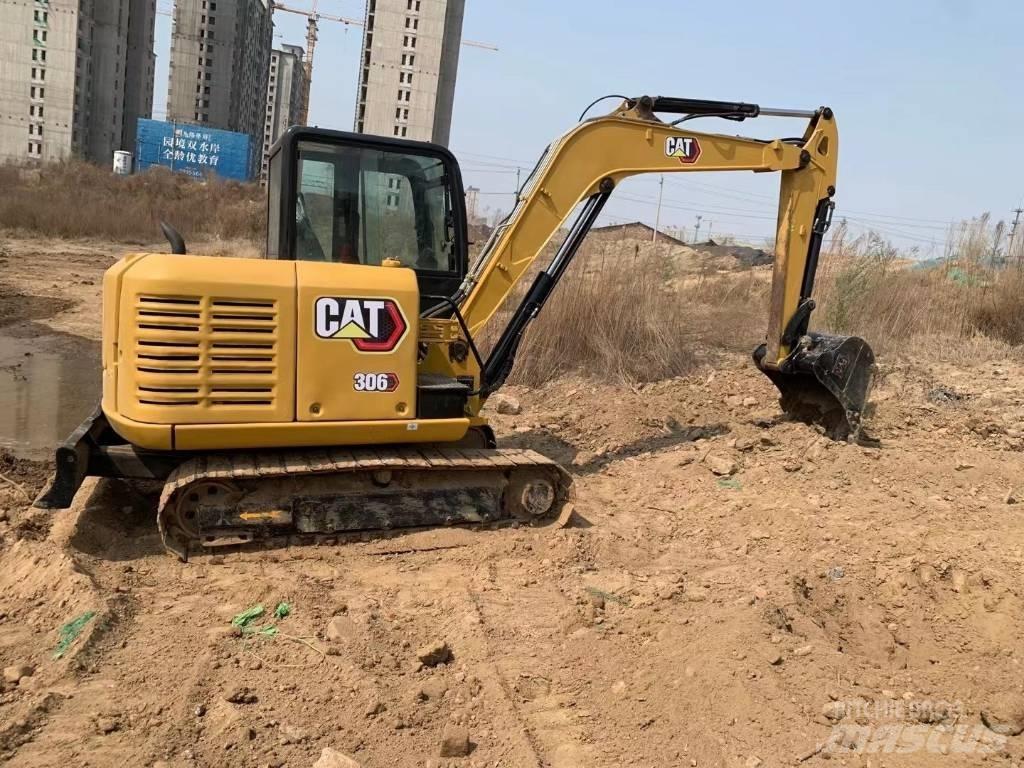CAT 306 Mini pelle < 7t