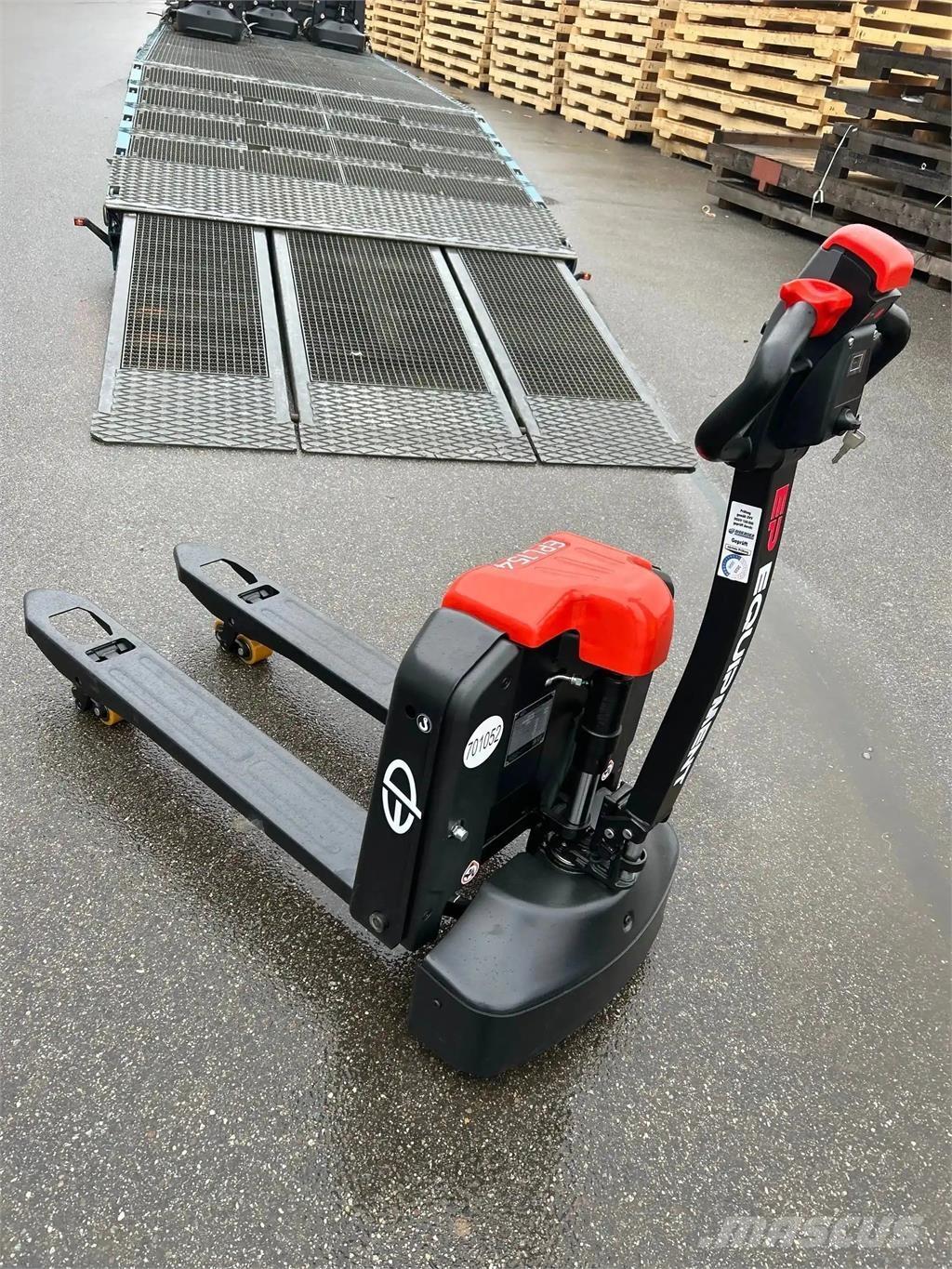 EP L 154 Autre nacelle élévatrice