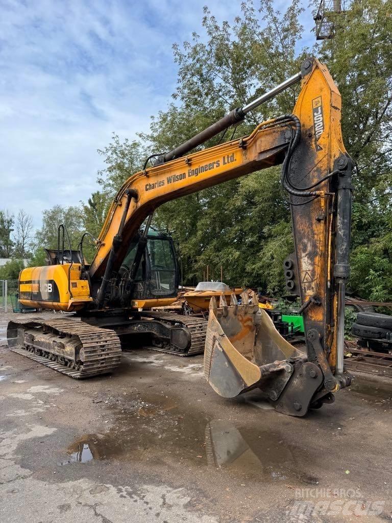 JCB JS 220 LC Pelle sur chenilles