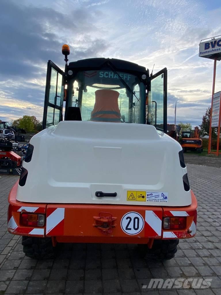 Yanmar V 100 Chargeuse sur pneus