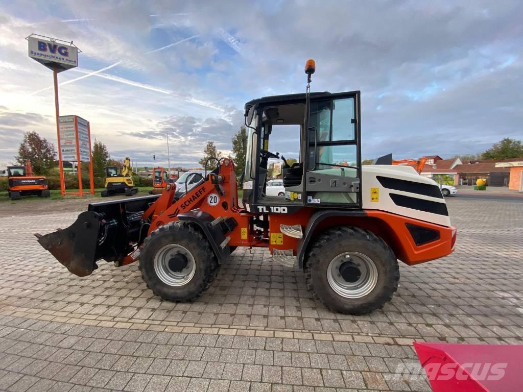 Yanmar V 100 Chargeuse sur pneus