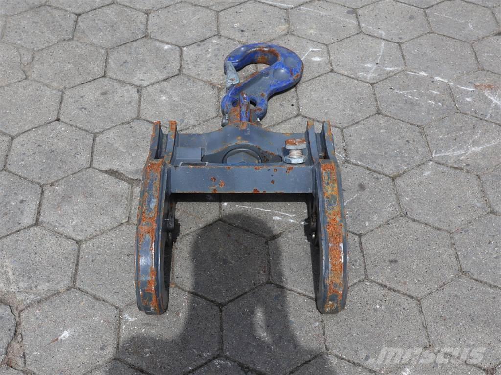  LASTHAKEN 15 TO. Attache rapide pour godet