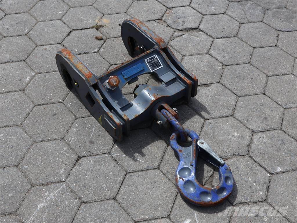  LASTHAKEN 15 TO. Attache rapide pour godet