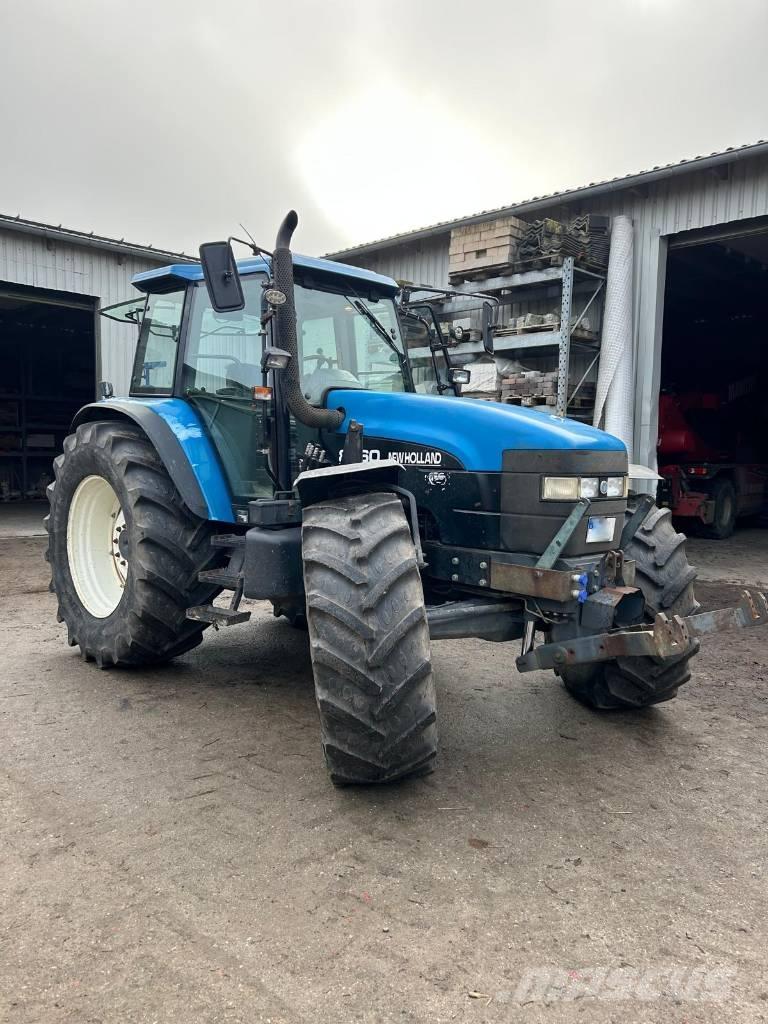 New Holland 8360 Tracteur