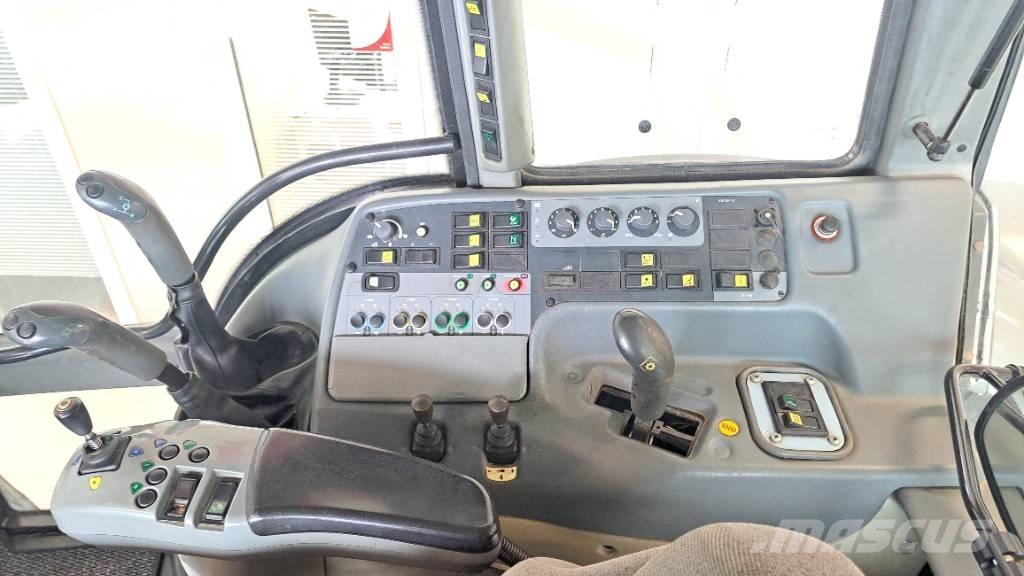 Valtra M 130 Tracteur