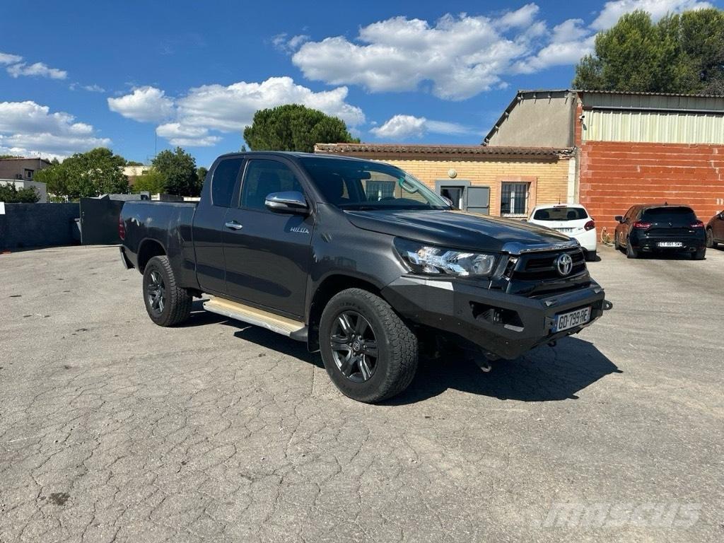 Toyota Hilux Voiture
