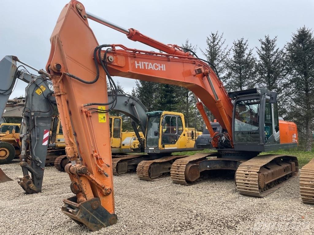 Hitachi ZX350 Pelle sur chenilles