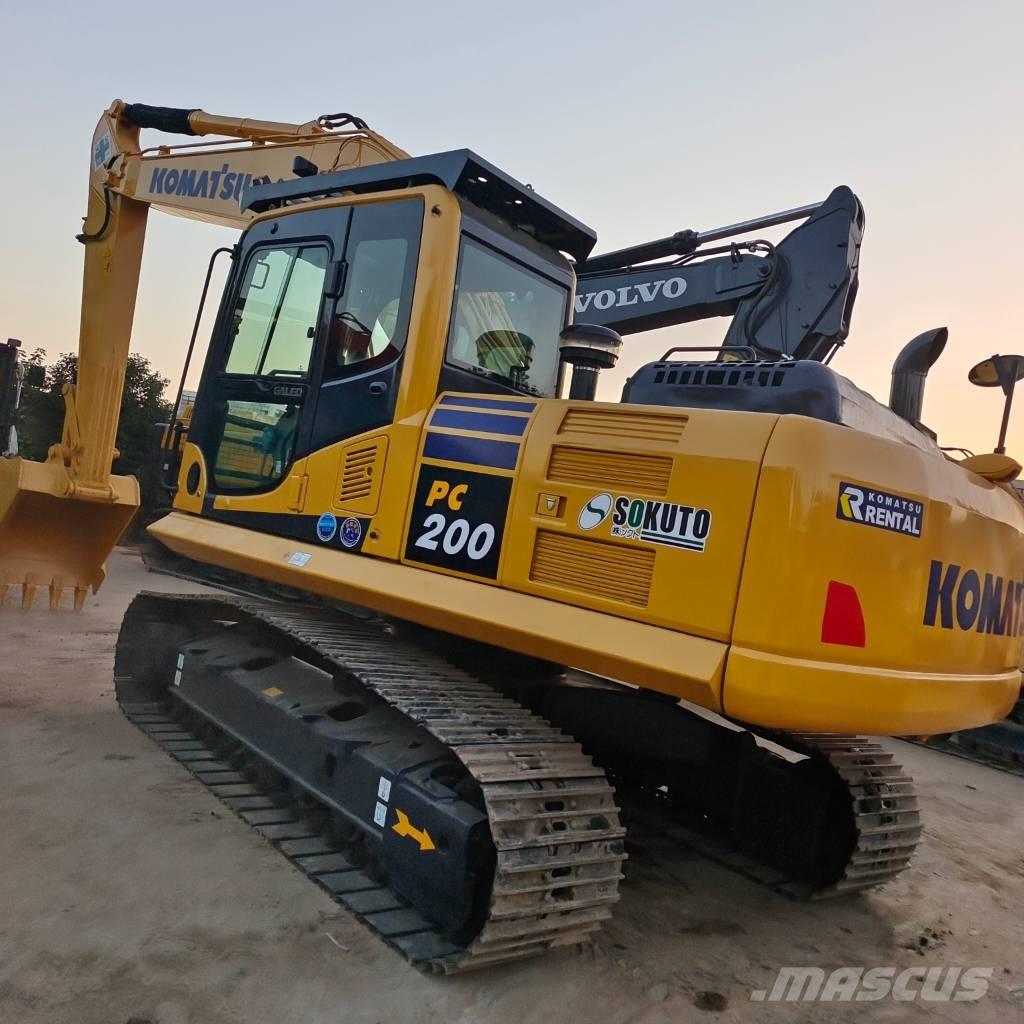 Komatsu PC 200-8 Pelle sur chenilles