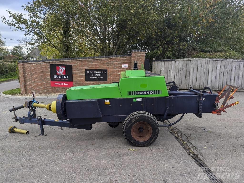 Deutz-Fahr HD 440 Presse cubique