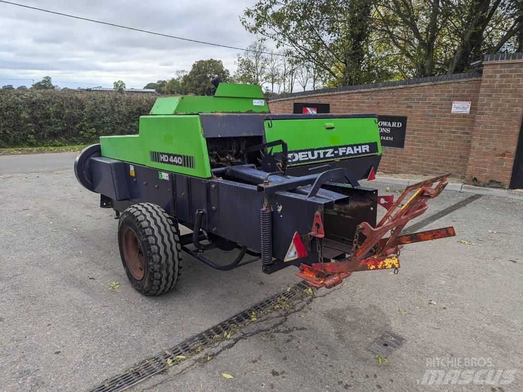 Deutz-Fahr HD 440 Presse cubique
