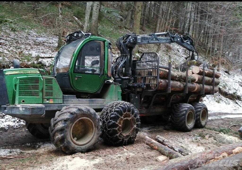 John Deere 1110 E Porteur
