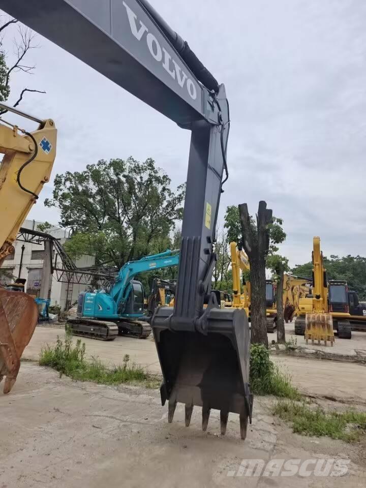 Volvo EC 210 D Pelle sur chenilles