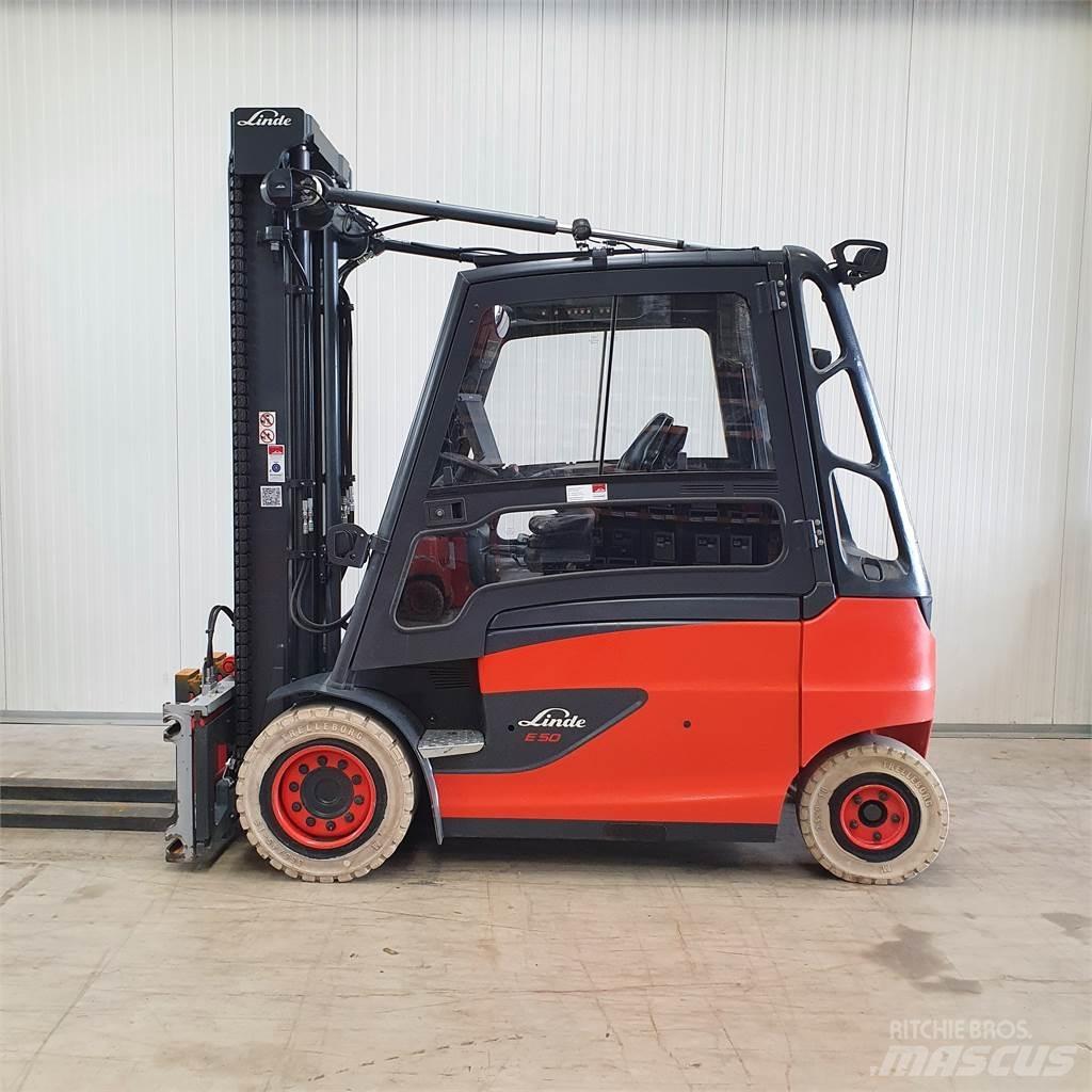 Linde E50HL Chariots élévateurs électriques