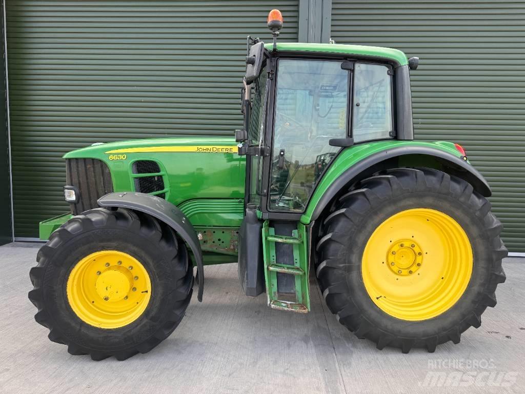 John Deere 6630 Tracteur